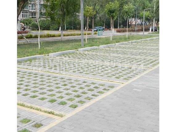 云南植草磚與人行道的協(xié)調(diào)性如何？適合鋪設(shè)在哪些地方？